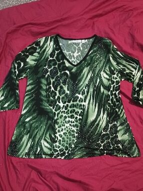 Susan Graver Green Animal-Print V-Neck Long Sleeve Top With Sequins Woman's XL